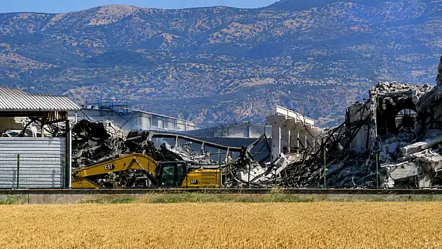 Kahramanmaraş'taki fabrika yangını büyük hasar bıraktı