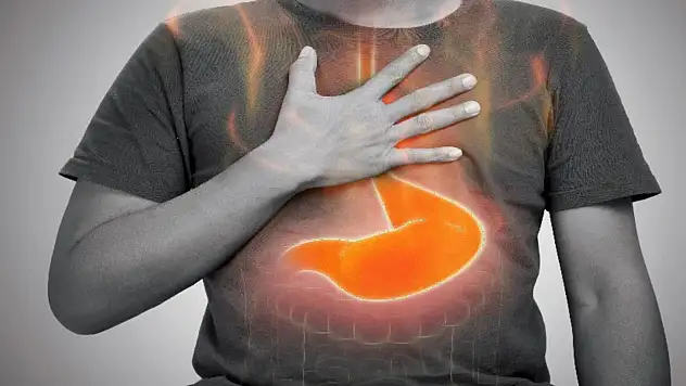 Kalp ağrısı sanılıyor, reflü çıkıyor