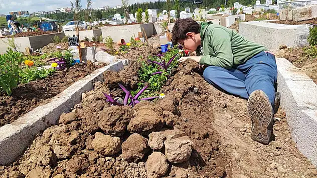 Adana'da kalp krizi vakasına giden ambulansın anahtarı kayboldu: Çağrılan ikinci ambulansla götürüldüğü hastanede öldü!