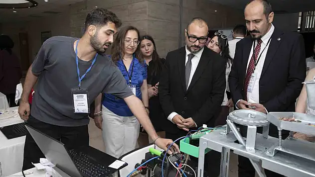 Kayserili öğrenciler Mersin'de projeleriyle dikkat çekti