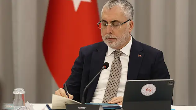 Kamu çalışanlarının hakları KPDK'da masaya yatırıldı
