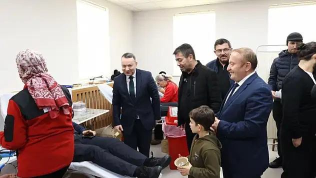 Kan bağışına güçlü destek o ilçeden geldi: ''Candan Bağlıyız''