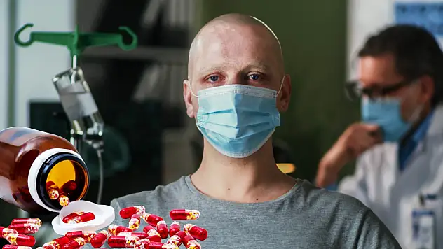 Kanserle savaşan hastalara umut dolu destek! 8 bin 715 ilaç geri ödeme listesinde...