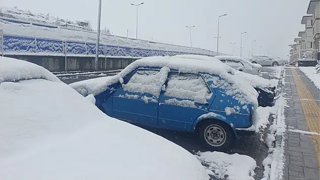 Kar yağışı Kayseri'de yine o bölgeyi vurdu: Vatandaş mağdur!