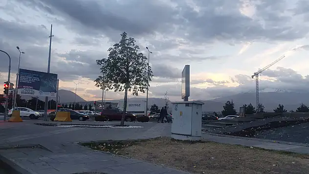 Kayserililere müjdeli haber geldi: Kartal Katlı Kavşağı ihalesinin tarihi belli oldu!