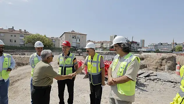 Kartal Katlı Kavşağı'nda çalışmalar hızla ilerliyor!