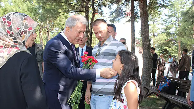 Kartal Şehitliği'nde 15 Temmuz töreni: Kur'an, dua ve vefa