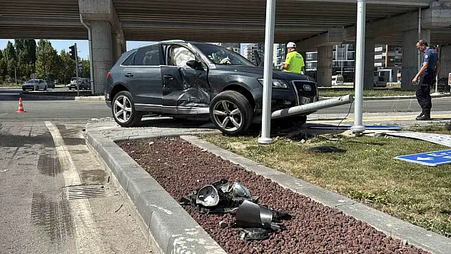 Sivas'ta trafik kazası: Yaralılar hastanelere kaldırıldı