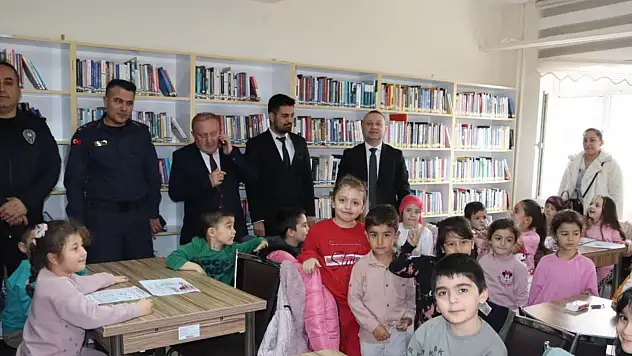 Kaymakam Erdem renkli programa katıldı - Öğrencilerle bir araya geldi