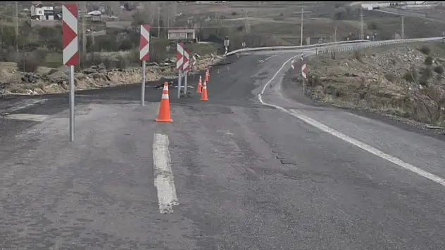 Kayseri Felahiye yolunda heyelan sorunu için hızlı çözüm!