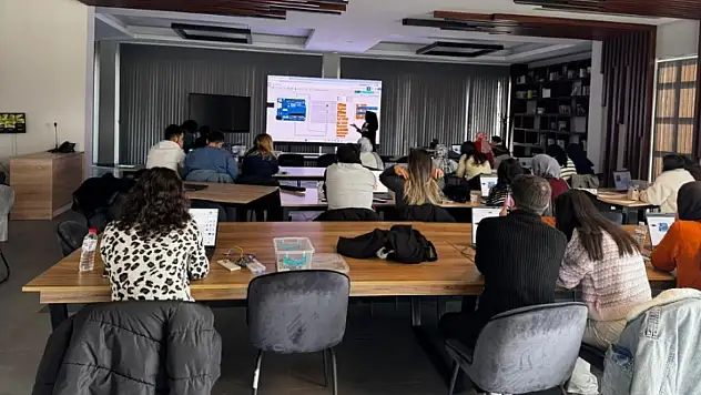 Kayseri Bilişim Akademisi'nde ücretsiz dersler başladı