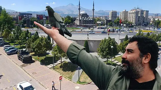 Kayseri bu konseri konuşacak: Ahmet Kaya'nın eserleri Erciyes'te yankılanacak!