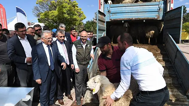 Kayseri Büyükşehir Belediye Başkanı Büyükkılıç'tan örnek proje - 'İşte kendi kendini büyüten model!'