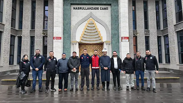 Kayseri Büyükşehir Belediyesi cami imamları ile birlikte kamu spotu hazırladı