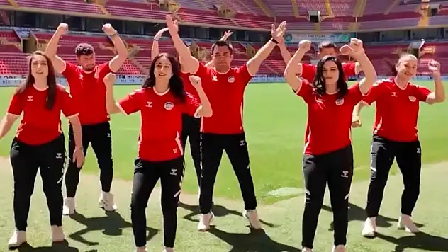 Kayseri Büyükşehir Belediyesi Spor A.Ş.'den Milli Takım'a videolu destek