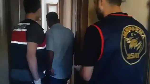 Kayseri dahil 17 il! Hesaplarında 90 Milyar TL işlem hacmi olan organize suç örgütüne ağır darbe!