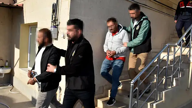 Kayseri dahil 9 ilde fuhuş operasyonu: 29 gözaltı!