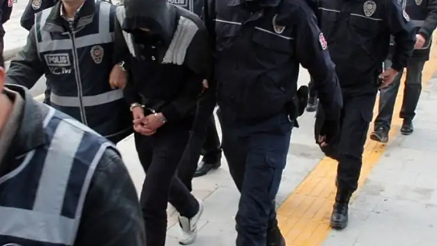 Kayseri'de 210 polisle dev operasyon! 1 polis yaralı