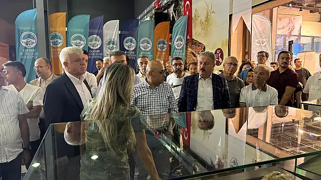 Kayseri'de 7,5 Milyon Yıllık Fosiller bilimsel sunumla tanıtıldı!