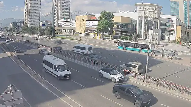 Kayseri'de 9 günlük tatil sonrası sabah yoğunluğu başladı!