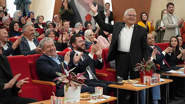 Kayseri'de AK Parti danışma meclisi toplantılarına yoğun katılım