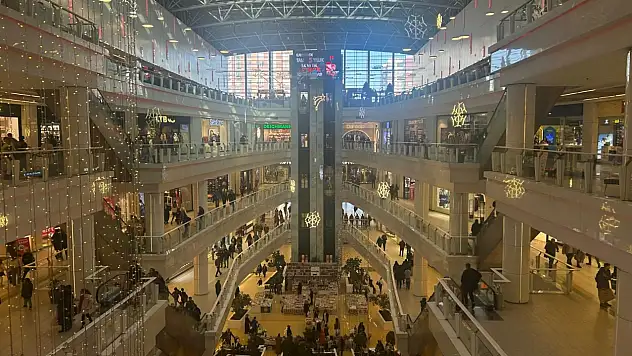 Kayseri'de alışveriş merkezlerine 23 yaş altındaki bireyler giremeyecek mi? Gerçek ortaya çıktı!