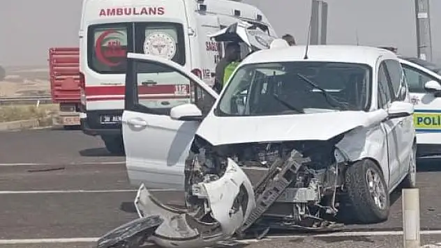Kayseri'de aşılama için yola çıkan veteriner hekimler kaza yaptı!