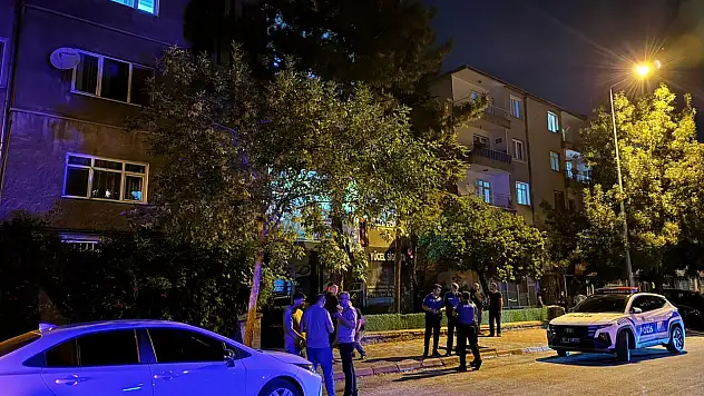 Kayseri'de Azerbaycanlı genç üvey babasını bıçakla ağır yaraladı!