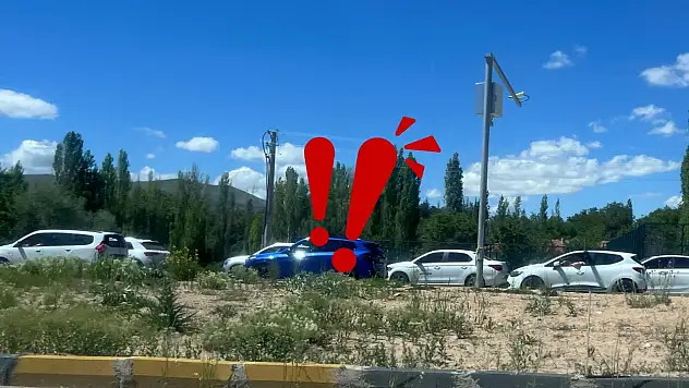 Kayseri'de bayram dönüşü yoğunluğu başladı: Ankara, Niğde, Nevşehir... İşte güncel yol durumu!