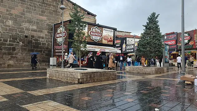 Kayseri'de 'bereketli' bayram alışverişi!