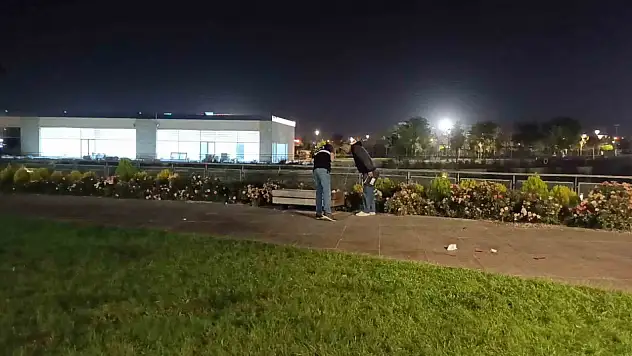 Kayseri'de bıçaklı-yumruklu kavga: Yaralılar var!
