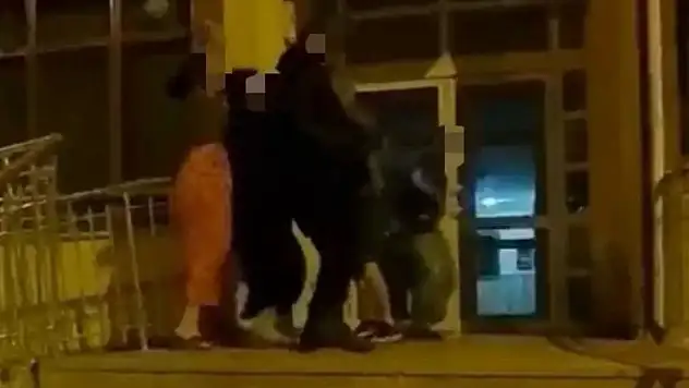Kayseri'de binanın önündeki bıçaklı kavganın nedeni ortaya çıktı!