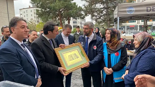 Kayseri'de bir 'Hayır Çarşısı' daha açıldı!