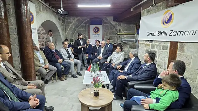 Kayseri'de 'Birlik Söyleşileri' programının bu haftaki konuğu Ataş oldu!