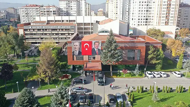 Kayseri'de bugün mecliste neler olacak? Taksi zammı, TOKİ, kentsel dönüşüm... Hepsi masada!