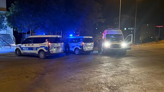 Kayseri'de cami bahçesinde bıçaklı yaralama!