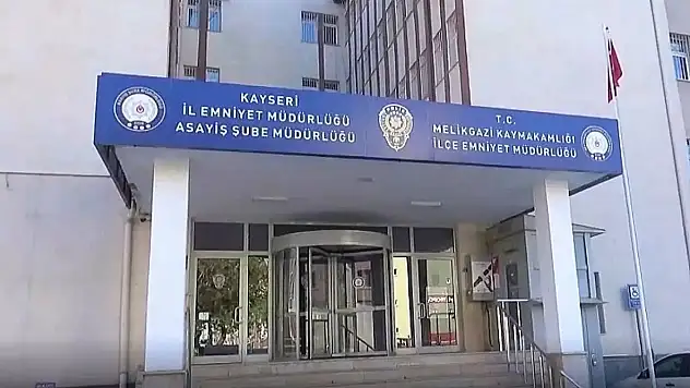 Kayseri'de cep telefonu hırsızları yakayı ele verdi