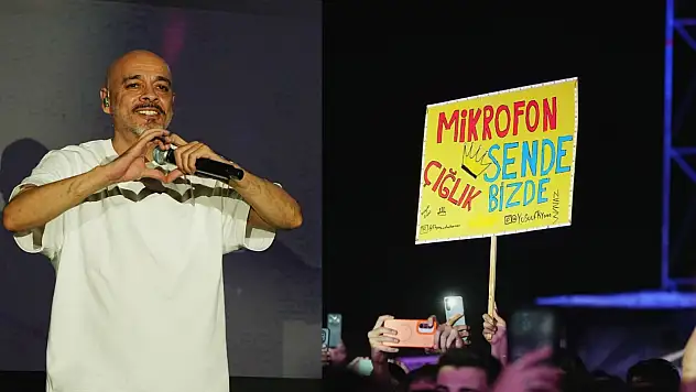 Kayseri'de Ceza gecesi: Binlerce genç akın etti!