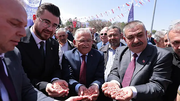 Kayseri'de çiftçiye 360 ton tohum desteği...