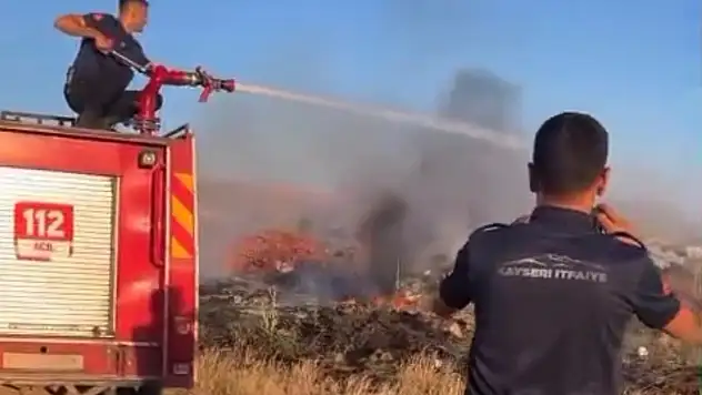 Kayseri'de çöplük alanda çıkan yangın korkuttu!