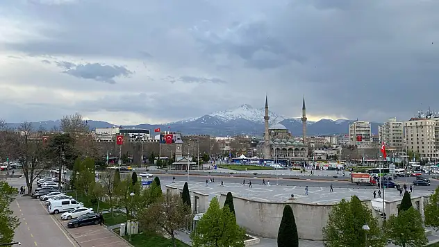 Kayseri'de deprem sonrası yıkılmıştı! Yerine bakın ne yapıldı?