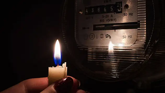 Kayseri'de dev elektrik kesintisi: 12 ilçede etkili olacak! - 10 Temmuz 2025