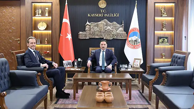 Kayseri'de dikkat çeken diplomatik görüşme