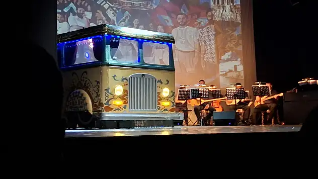 Kayseri'de dün gece neler oldu? Alkışlar dakikalarca susmadı!