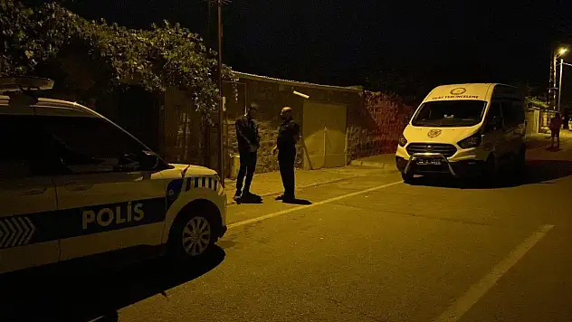 Kayseri'de eğitim roketi yaşlı çiftin evine düştü!