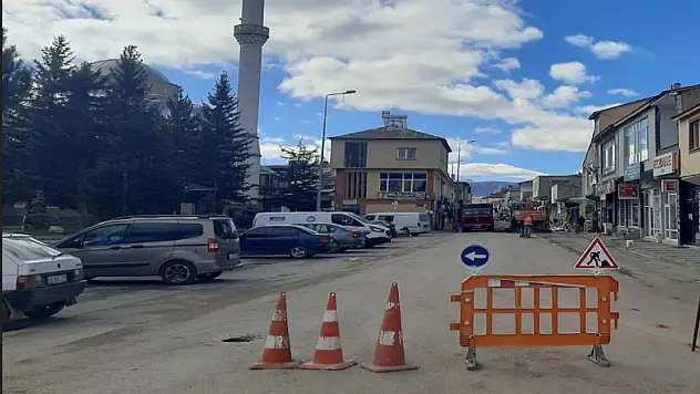 Kayseri'de ekipler çalışmak için güneşi bekliyor