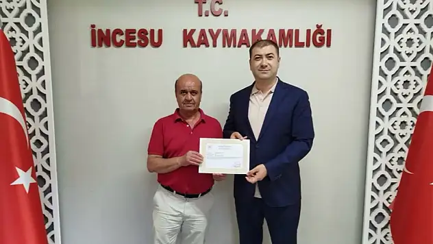 Kayseri'de emekliye ayrılan MEM şefine kaymakamdan başarı belgesi