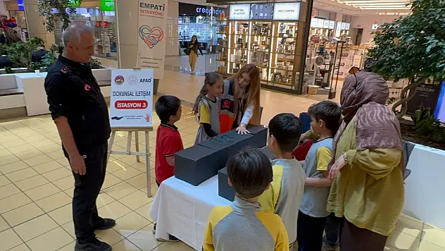 Kayseri'de Engelliler Haftası'nda 7 istasyonluk parkur kuruldu
