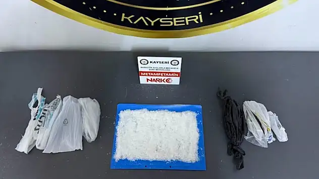 Kayseri'de 3 şahıs yakalandı