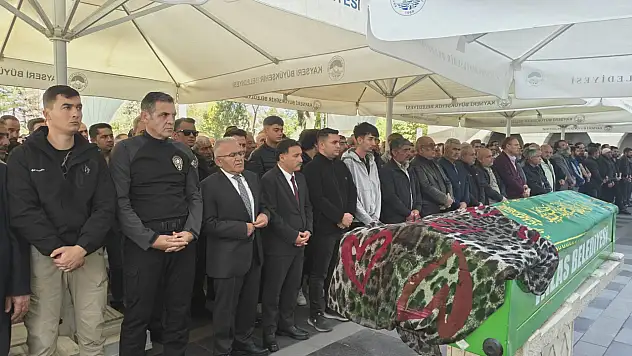 Kayseri'de eski eşi tarafından öldürülen Meliha Keskin toprağa verildi